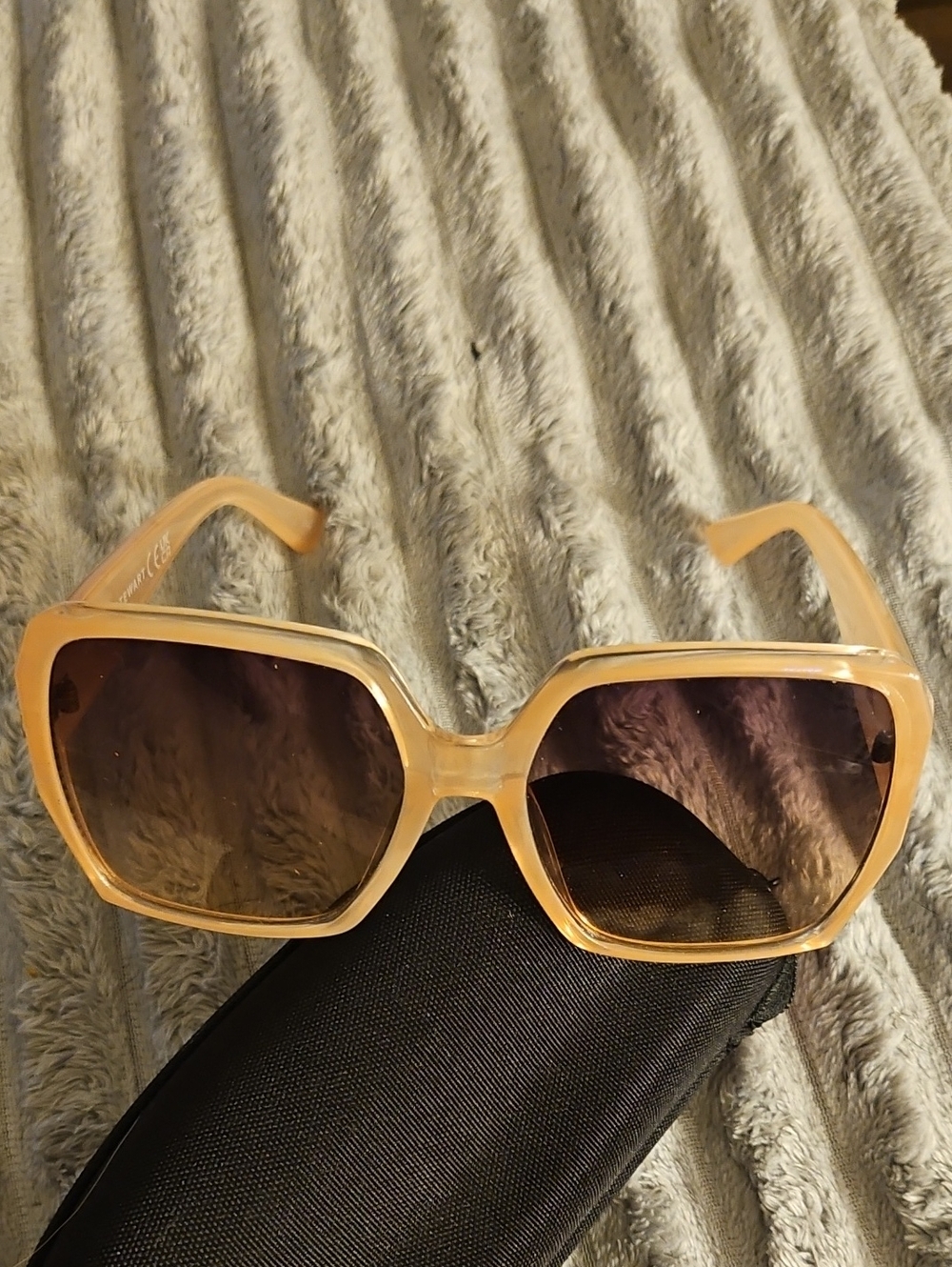 Martha Stewart MS123 Designer Square Sunglasses